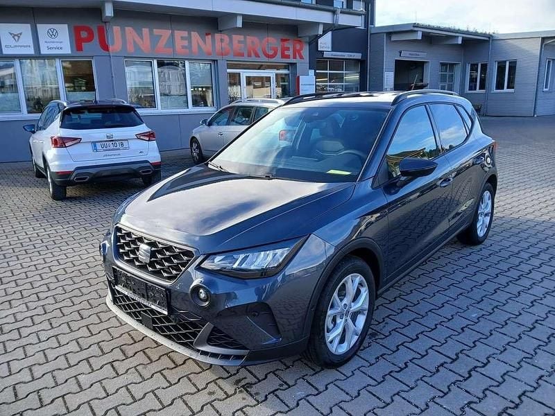 Neu Seat Arona FR 116 PS (85 kW) 2025 Dunkelgrau  metallicperleffekt SUV