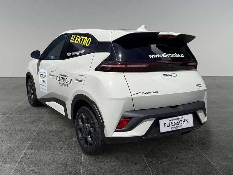 Gebraucht BYD Dolphin Surf Comfort 2025 Weiß Kleinwagen