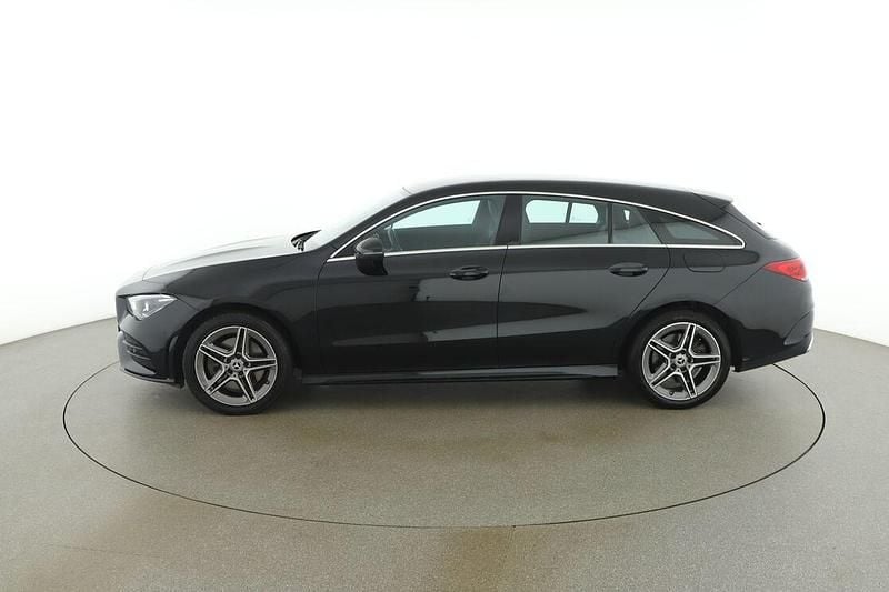 Gebraucht Mercedes CLA250e AMG line 218 PS (160 kW) 2022 Schwarz Limousine