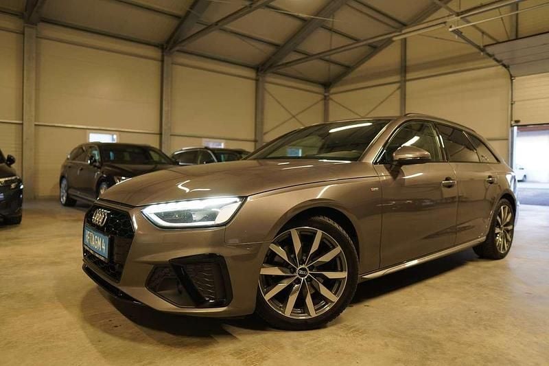Gebraucht Audi A4 S-Line 163 PS (119 kW) 2021 Grau Kombi