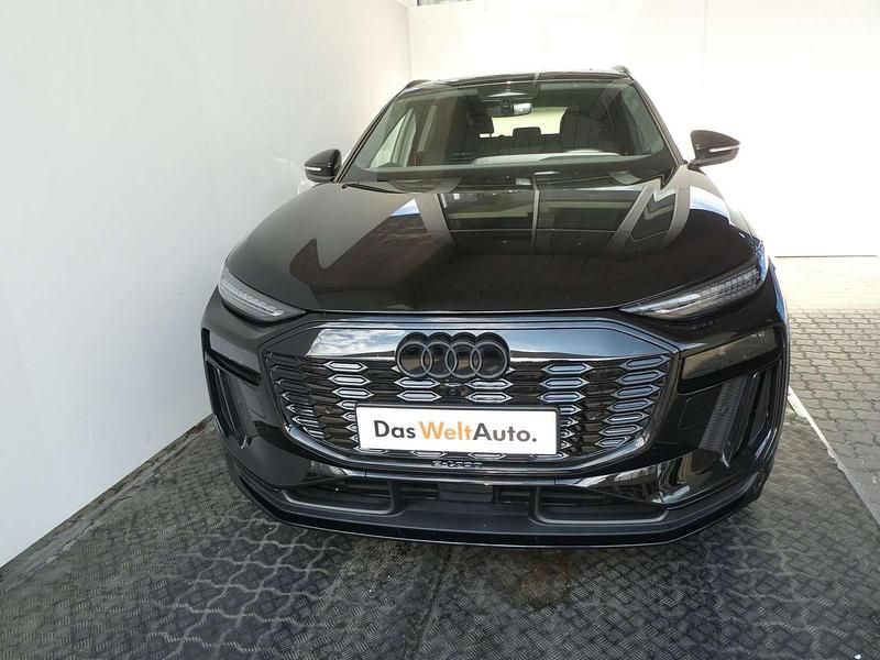 Gebraucht Audi SQ6 e-tron Ambiente 359 kW (489 PS) 2024 Schwarz  metallicperleffektno SUV