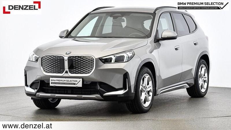 Spacesilber metallic Gebraucht 2024 BMW iX1 SUV | € 39.990 (Guter Preis) - Bild 1/1