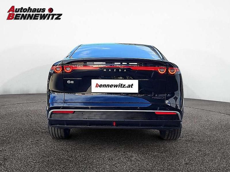 Neu Mazda 6e Takumi-Line 189 kW (258 PS) 2025 Schwarz Limousine