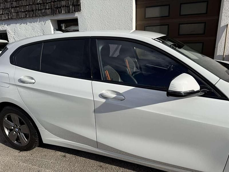 Gebraucht BMW 116 Sport Line 116 PS (85 kW) 2020 Weiß Kleinwagen