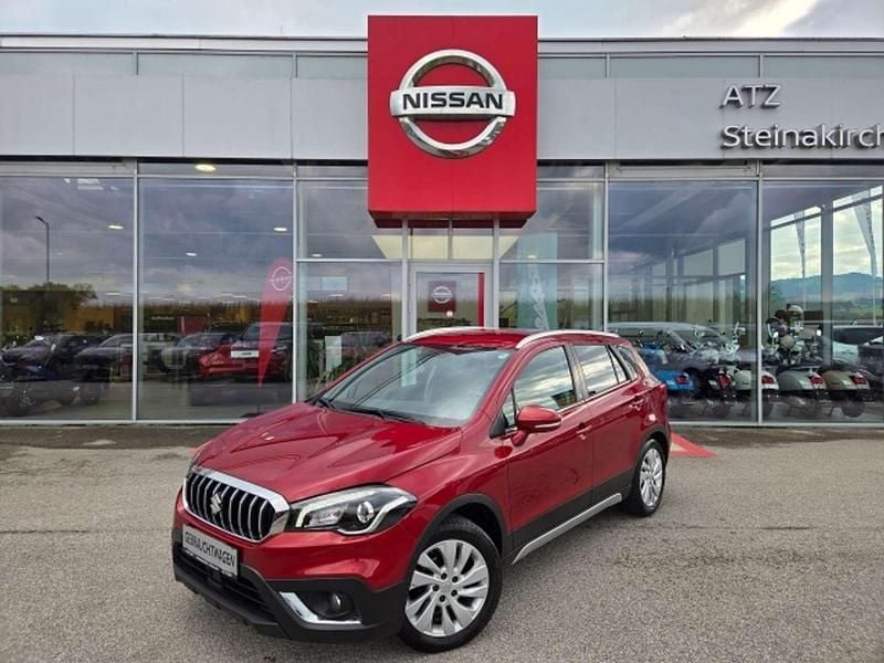 Rot Gebraucht 2021 Suzuki SX4 GL Kleinwagen | € 16.990 - Bild 1/3