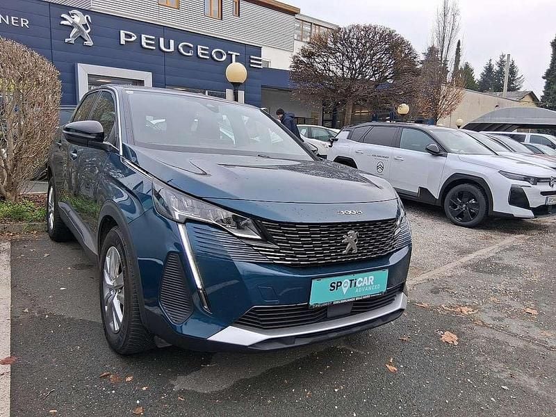 Gebraucht Peugeot 3008 Active 131 PS (96 kW) 2023 Blau SUV