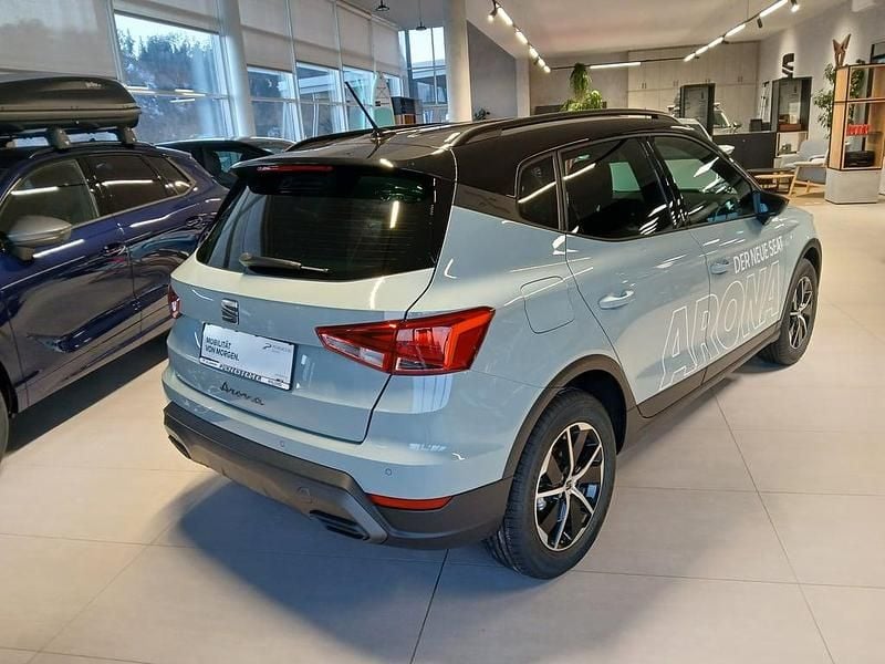 Neu Seat Arona Style 115 PS (84 kW) 2026 Hellgrau  metallic SUV