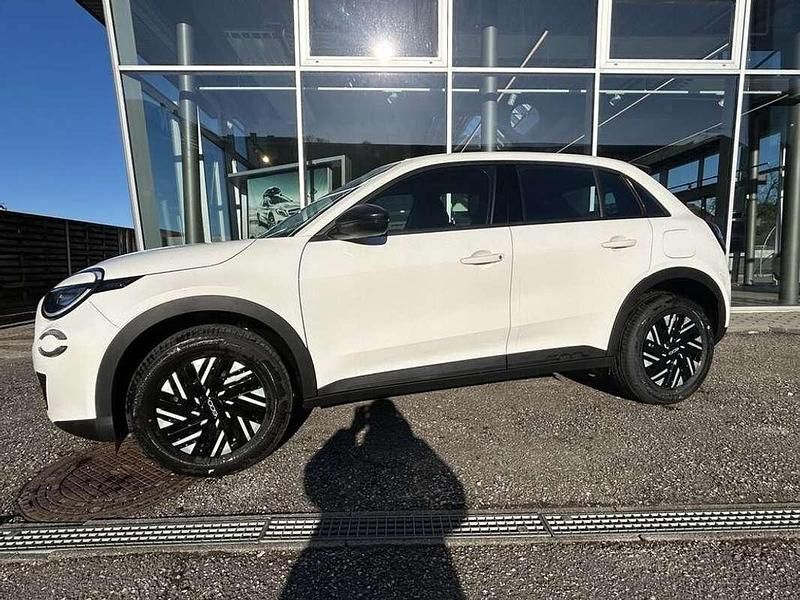 Gebraucht Fiat 600 101 PS (74 kW) 2024 Weiß SUV