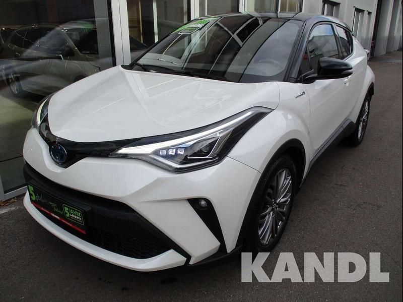Weiß Gebraucht 2021 Toyota C-HR SUV | € 21.990 (Fairer Preis) - Bild 1/4
