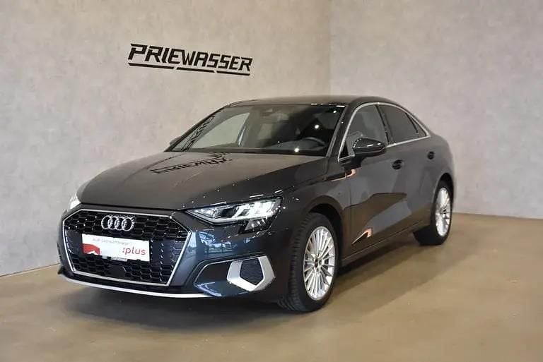 Dunkelgrau metallic Gebraucht 2024 Audi A3 Advanced Limousine | € 29.980 (Fairer Preis) - Bild 1/4