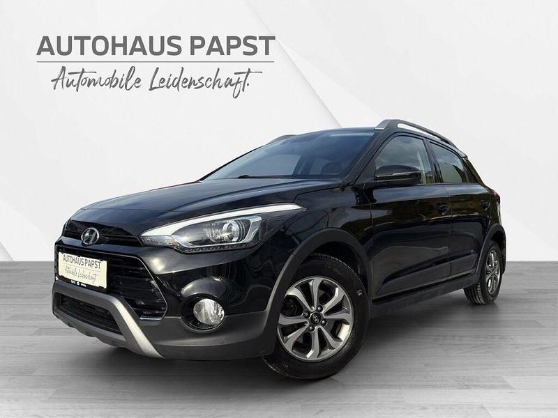 Schwarz Gebraucht 2019 Hyundai i20 Active | € 11.880 (Teuer) - Bild 1/1