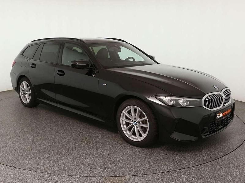 Gebraucht BMW 320 M Sport 184 PS (135 kW) 2025 Schwarz Kombi