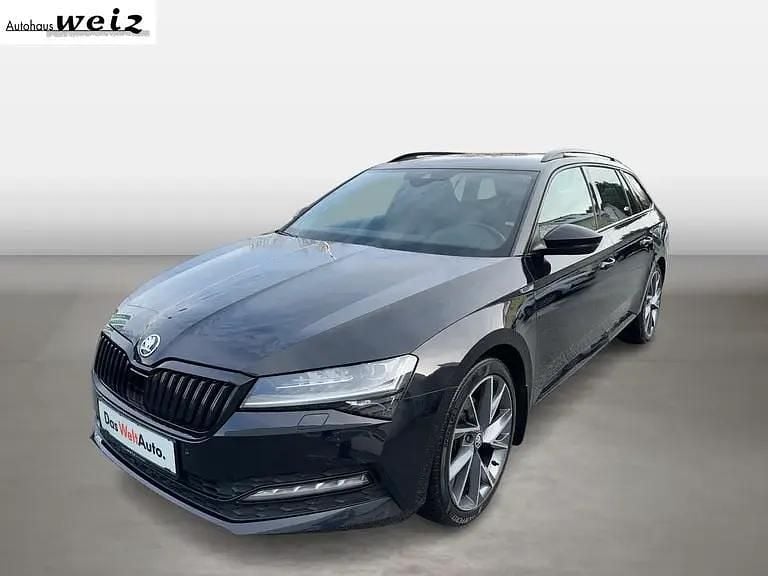 Schwarz metallicperleffektno Gebraucht 2020 Skoda Superb SportLine Kombi | € 25.900 (Etwas zu teuer) - Bild 1/4