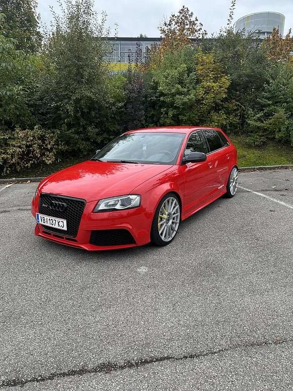 Gebraucht Audi RS3 Performance 340 PS (250 kW) 2012 Rot Limousine
