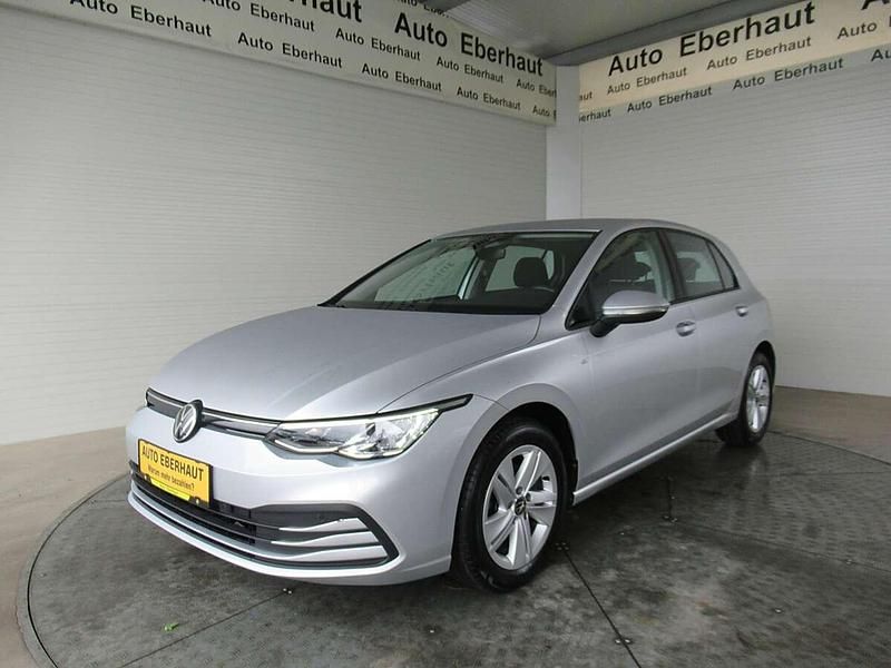 Gebraucht VW Golf Life 116 PS (85 kW) 2022 Silber Limousine