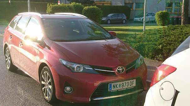 Gebraucht Kombi Diesel, Toyota Auris – 2014, km 37.046 in Rankweil Gebraucht Kombi Diesel, Toyota Auris – 2014, km 37.046 in Rankweil