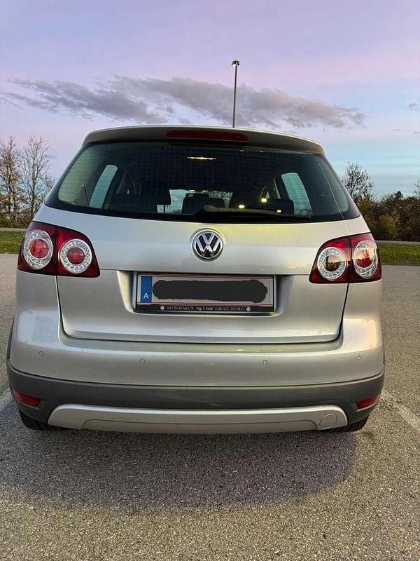 Gebraucht VW Golf VII Comfortline 105 PS (77 kW) 2012 Limousine