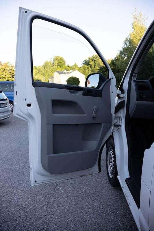 Gebraucht VW T5 84 PS (61 kW) 2013 Weiß Van
