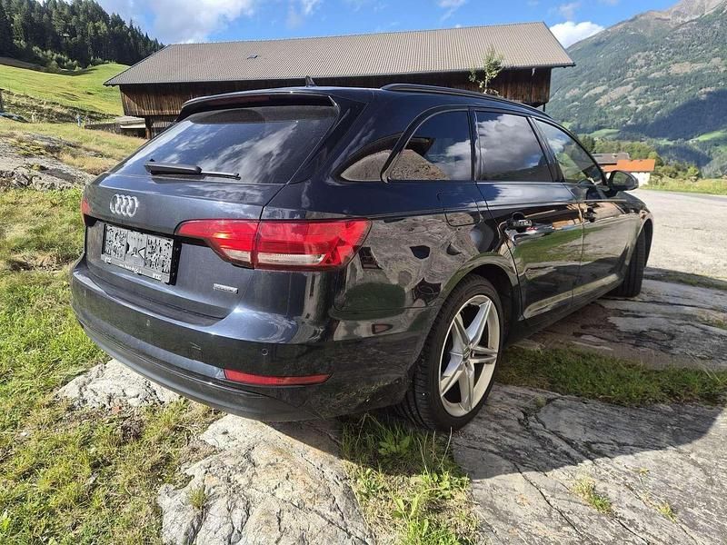 Gebraucht Audi A4 Sport 190 PS (139 kW) 2017 Kombi