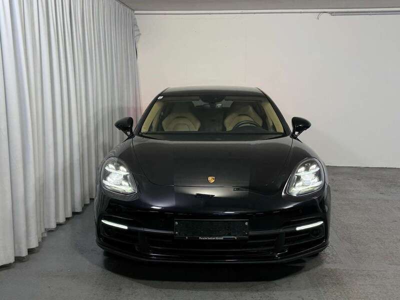 Schwarz Gebraucht 2019 Porsche Panamera 4 Sport Turismo Limousine | € 69.900 (Superpreis) - Bild 1/4