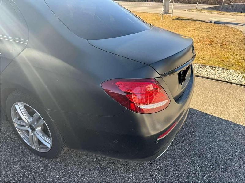 Gebraucht Mercedes E220 Edition 194 PS (142 kW) 2018 Limousine