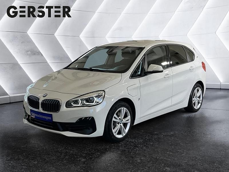 Weiß Gebraucht 2019 BMW 225 Kombi | € 16.940 (Guter Preis) - Bild 1/4