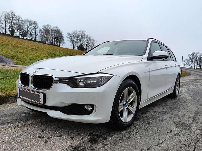 Weiß Gebraucht 2014 BMW 318 Kombi | € 7.490 (Etwas zu teuer) - Bild 1/4
