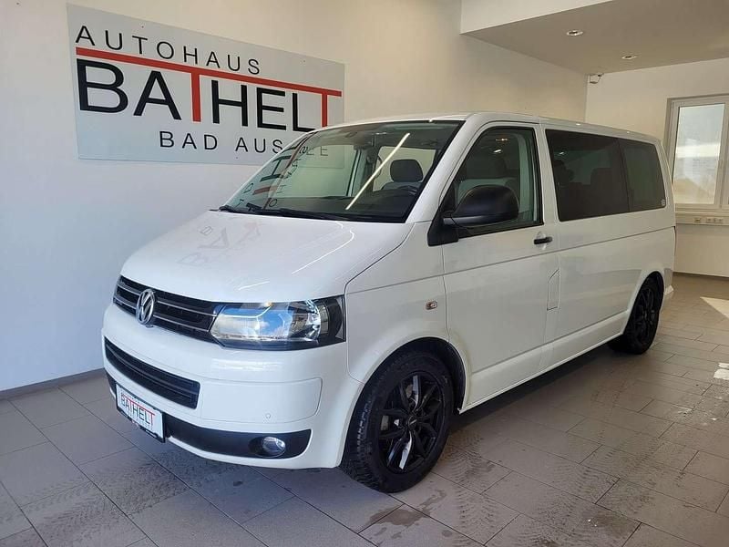 Gebraucht VW Multivan Startline 140 PS (102 kW) 2013 Weiss  normal Van