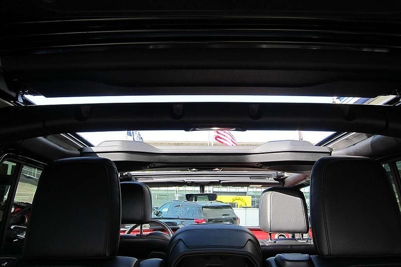 Gebraucht Jeep Wrangler Unlimited Rubicon 272 PS (200 kW) 2020 Grau SUV