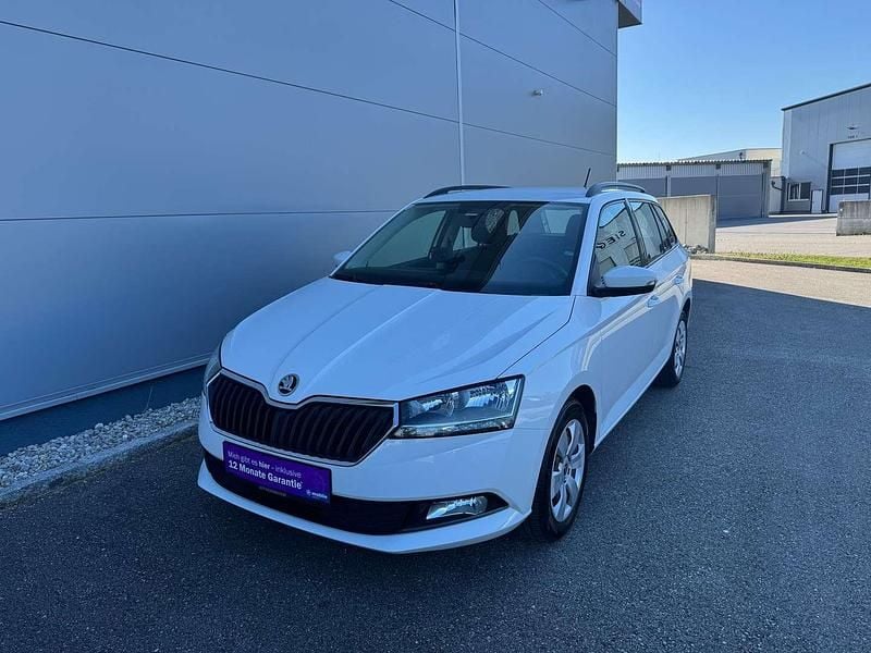 Gebraucht Skoda Fabia Active 95 PS (69 kW) 2018 Weiß Kleinwagen