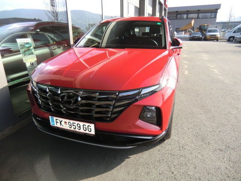 Gebraucht Hyundai Tucson 116 PS (85 kW) 2021 Rot SUV