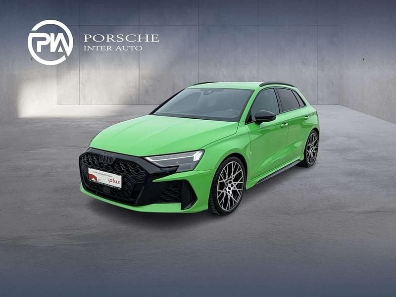 Grün Gebraucht 2024 Audi RS3 Limousine | € 76.990 (Guter Preis) - Bild 1/4
