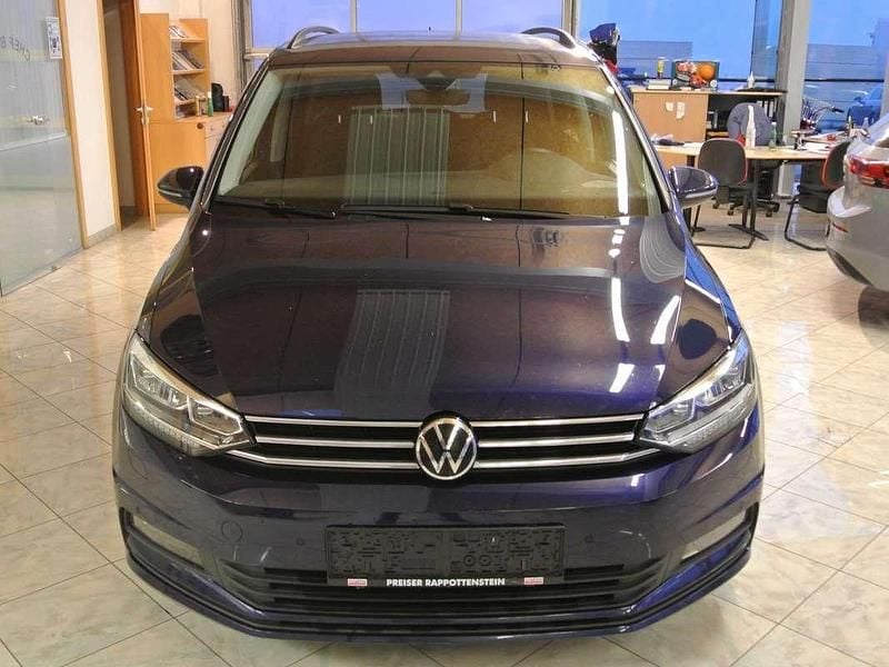 Gebraucht VW Touran 122 PS (89 kW) 2022 Blau Van / Kleinbus