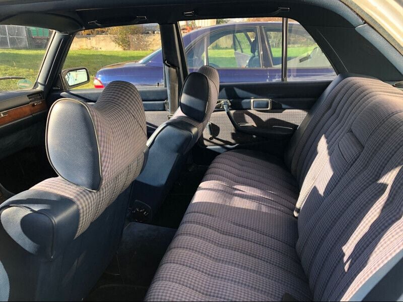 Gebraucht Mercedes 280 SE 177 PS (130 kW) 1978 Silber Limousine