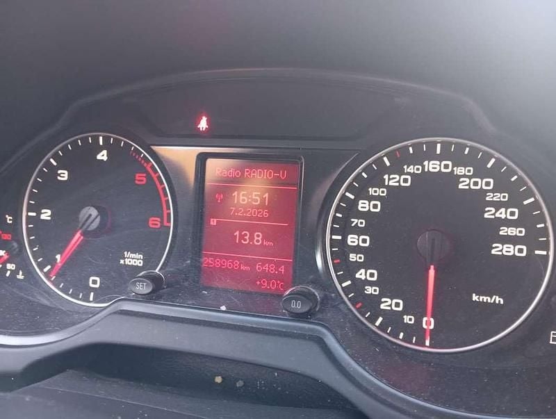 Gebraucht Audi Q5 143 PS (105 kW) 2012 Schwarz SUV