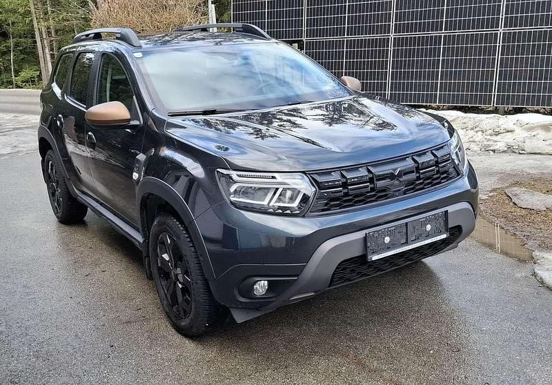 Gebraucht Dacia Duster 116 PS (85 kW) 2024 Grau SUV