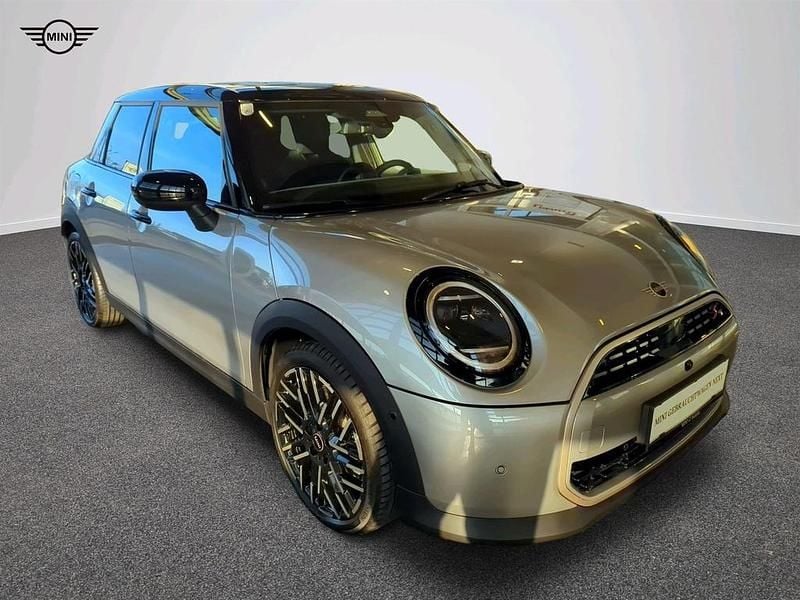 Melting silver iii Gebraucht 2024 Mini Cooper S Kleinwagen | € 36.960 (Fairer Preis) - Bild 1/1