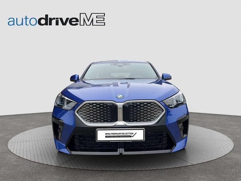 Gebraucht BMW iX2 Luxury Line 150 kW (204 PS) 2025 Blau SUV