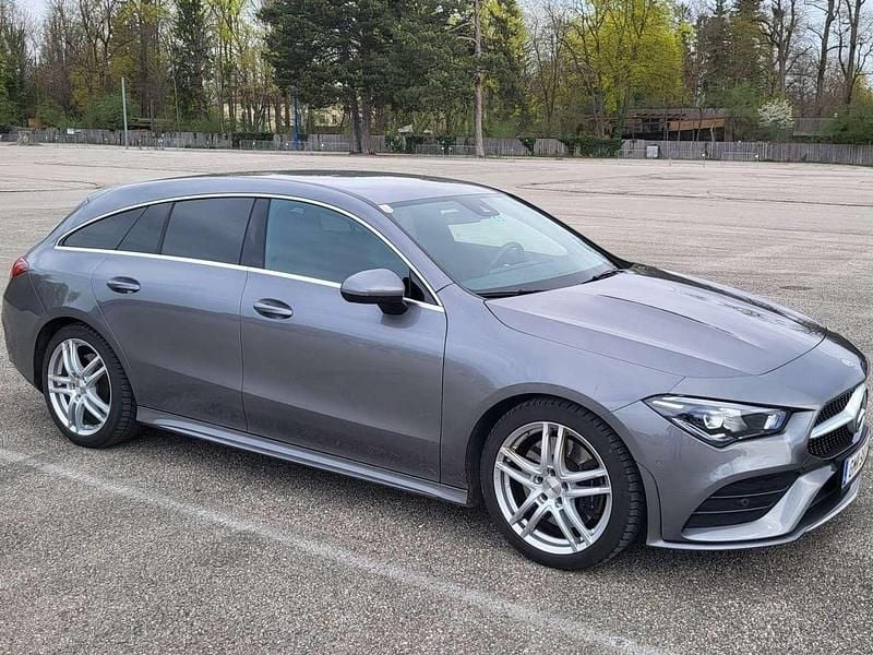 Gebraucht Mercedes CLA250 Shooting Brake 224 PS (164 kW) 2020 Grau Kombi