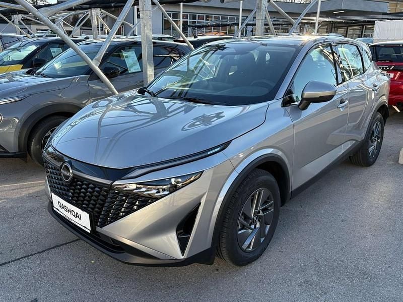 Gebraucht Nissan Qashqai 140 PS (102 kW) 2024 Silber SUV