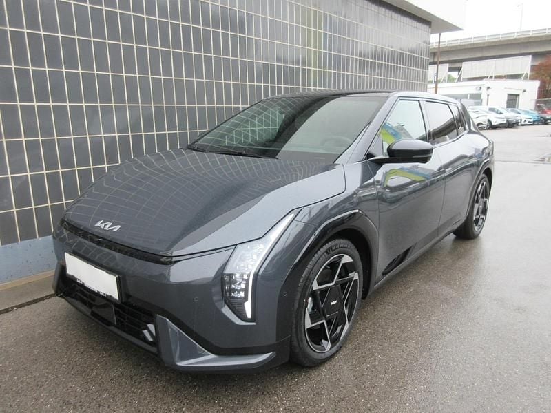 Gebraucht Kia EV4 GT-Line 150 kW (204 PS) 2025 Pentametal met. Kleinwagen
