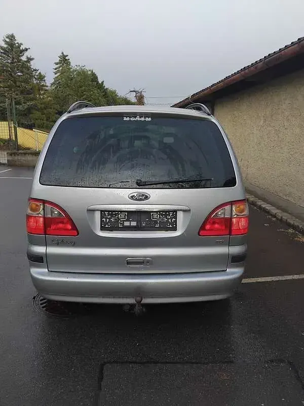 Gebraucht Ford Galaxy Ghia 116 PS (2004) in Auersthal, AT - € 2.500 ...