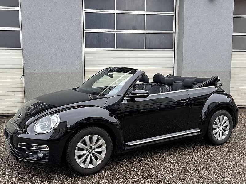 Gebraucht VW Beetle Cabriolet Design 105 PS (77 kW) 2017 Schwarz Cabrio