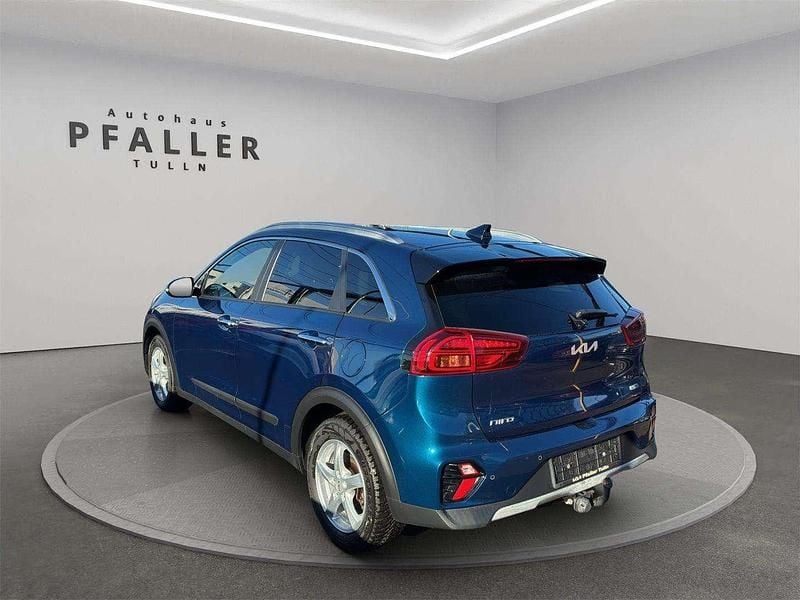 Gebraucht Kia Niro Gold 105 PS (77 kW) 2022 Blau SUV
