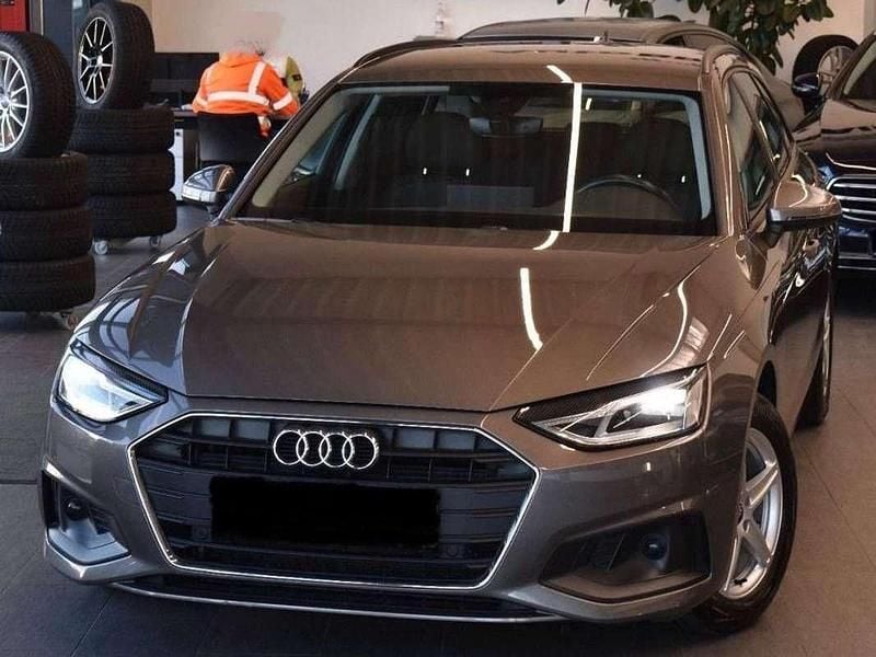 Gebraucht Audi A4 163 PS (119 kW) 2021 Grau Kombi