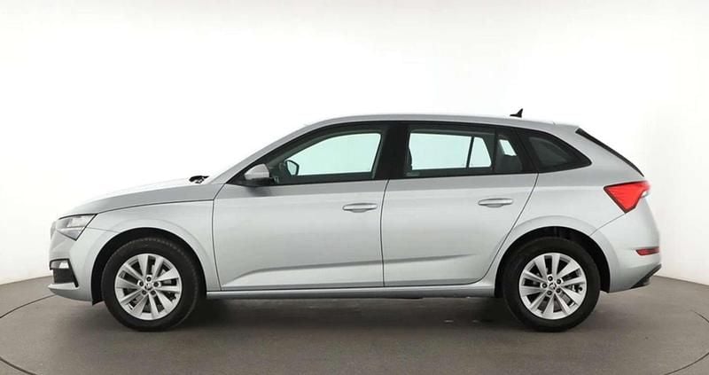 Gebraucht Skoda Scala Ambition 110 PS (80 kW) 2024 Silber Kleinwagen