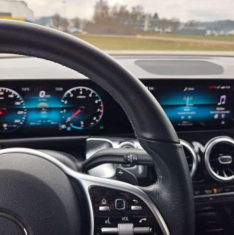 Gebraucht Mercedes GLB250 224 PS (164 kW) 2021 SUV