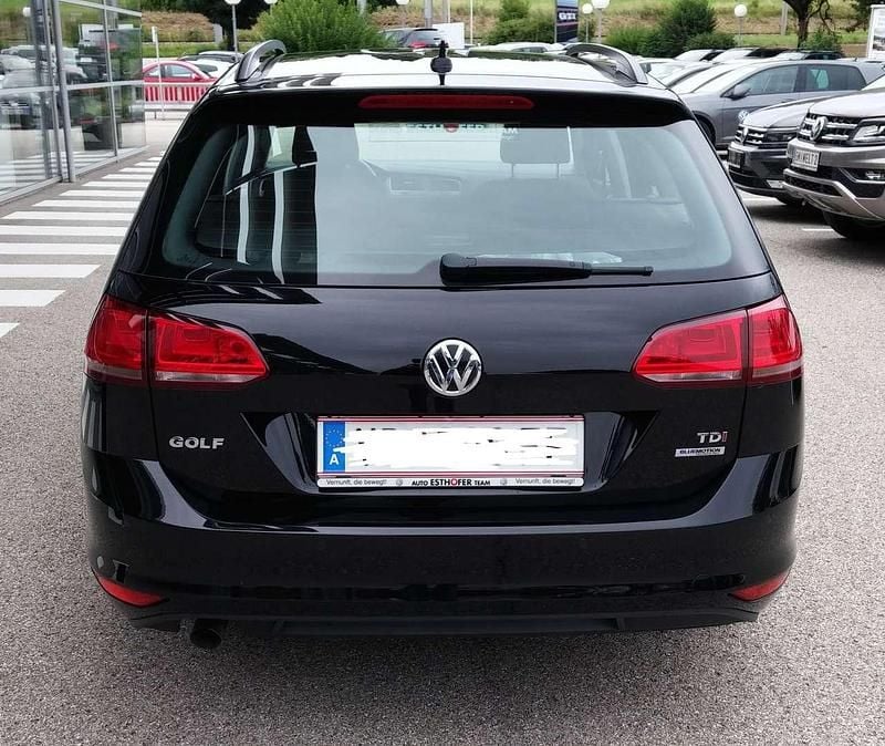 Gebraucht VW Golf VII Comfortline 105 PS (77 kW) 2013 Schwarz Kombi