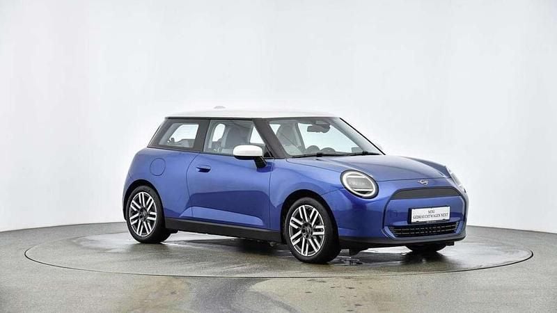 Blau Gebraucht 2023 Mini Cooper Kleinwagen | € 27.060 (Guter Preis) - Bild 1/4