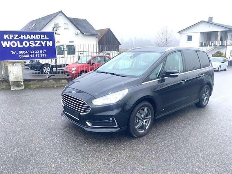 Schwarz Gebraucht 2022 Ford Galaxy Titanium Van / Kleinbus | € 19.990 (Guter Preis) - Bild 1/4